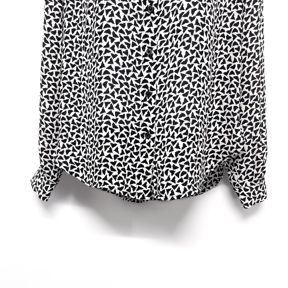 H&M Geometric Abstract Print Pattern Button Up Bl… - image 4